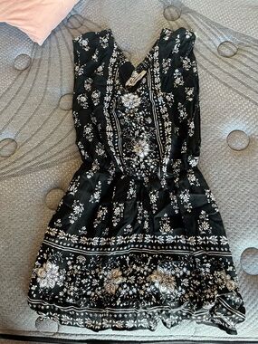 Black Floral Sleeveless Dress with White Accent Print